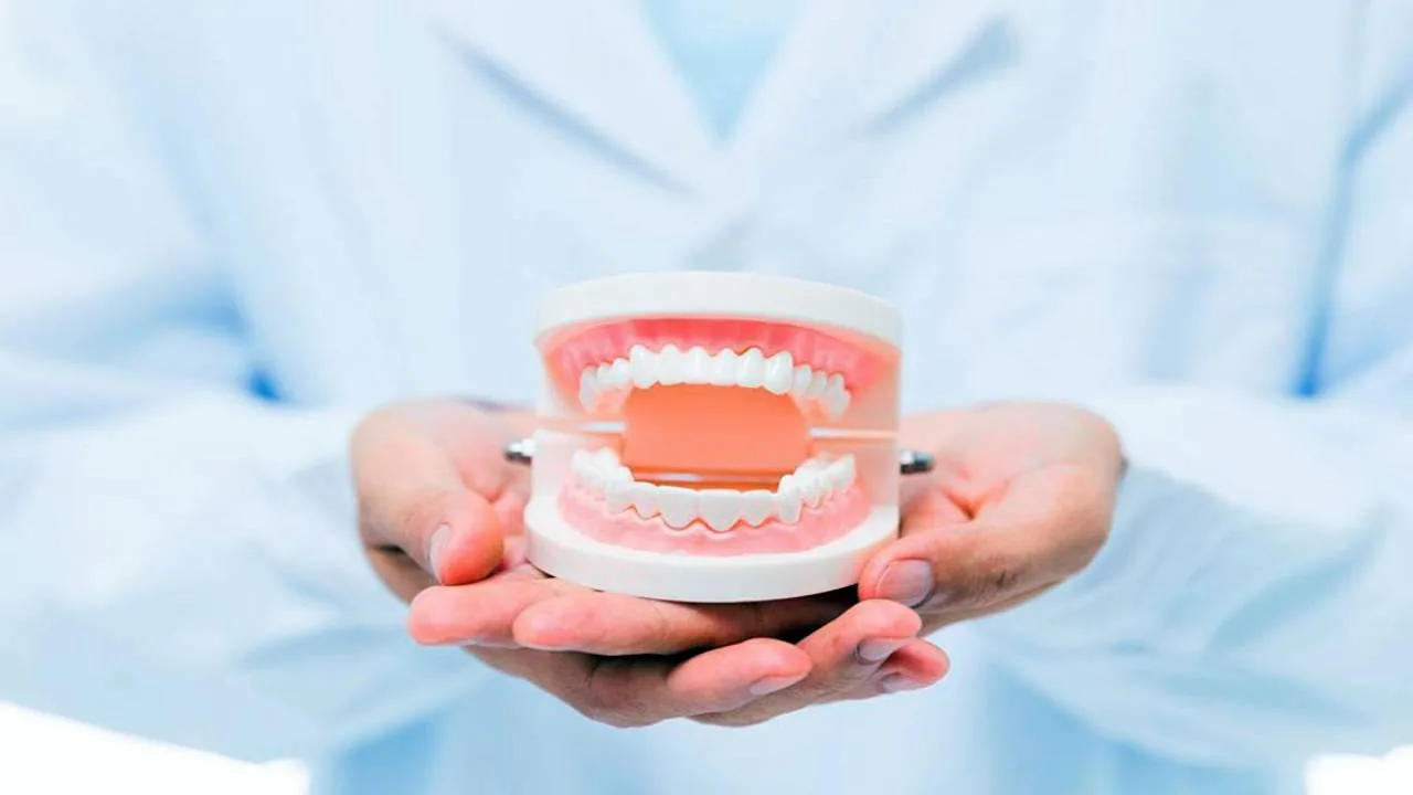 تركيب الأسنان